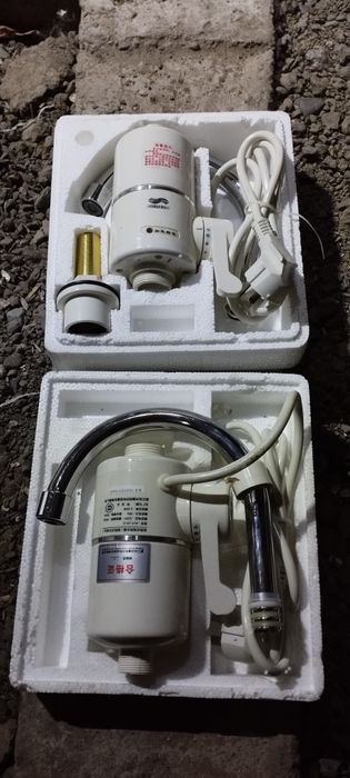 Продам краны для кухни