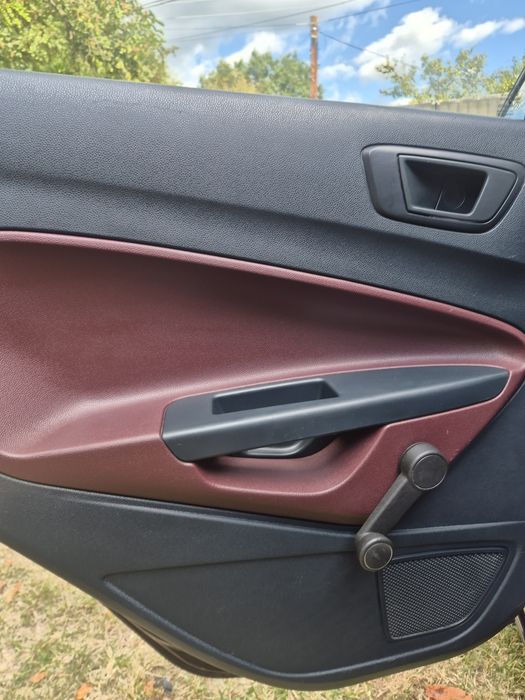 FORD Fiesta 2009 — imagine 5