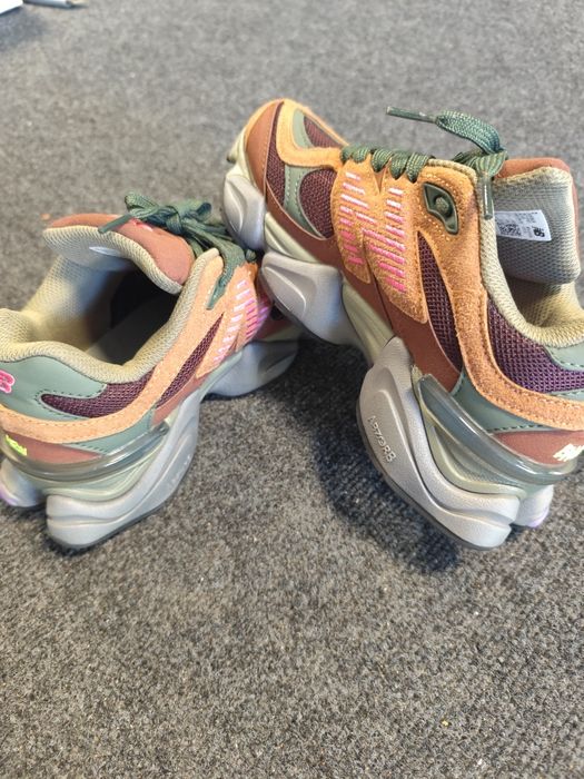 New balance 9060