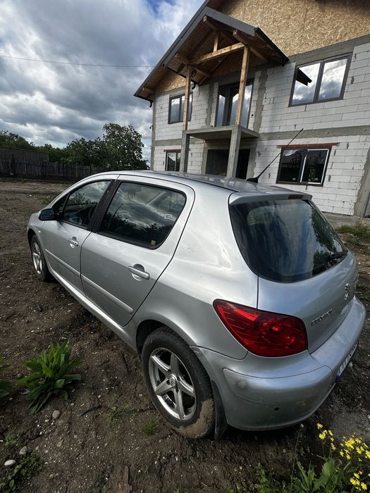 Peugeot 307 1.6 hdi propietar de 2 ani  plus inca unu pentru piese