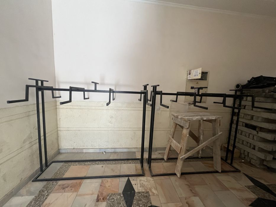 Вешалка напольная для одежды, металлическая,