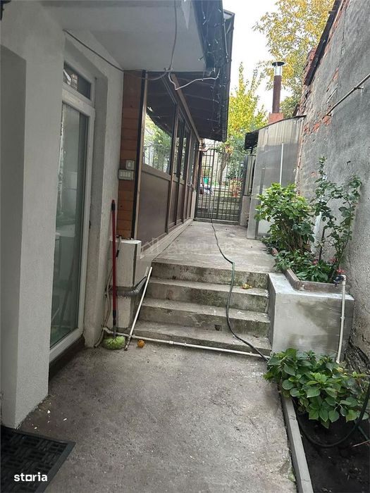 Casa P+E , teren 300 mp, pretabila - clinica, birouri, locuinta - Parc