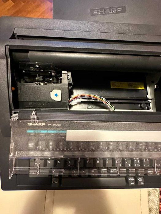 Masina scris electronica Sharp PA-3000 II