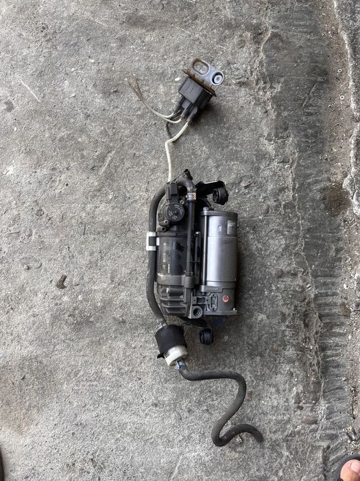 Компресор и разпределител Mercedes E W212