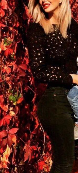 Bluza neagra ZARA, marimea S