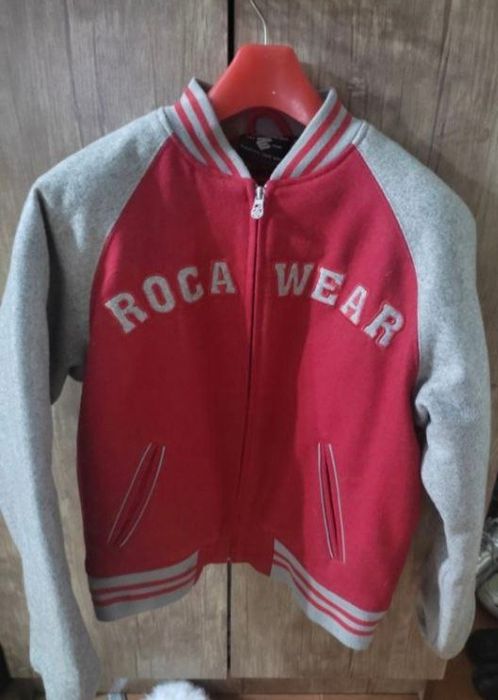 Шерстяной бомбер