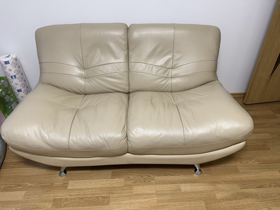 Canapea din piele 2 locuri