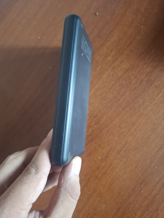 Powerbank sotiladi