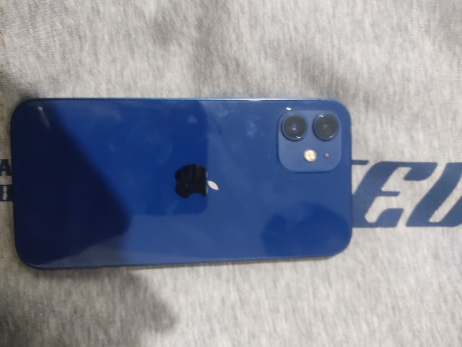 Айфон 12 нет гарантия