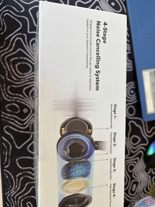 casti wireless noise cancelling