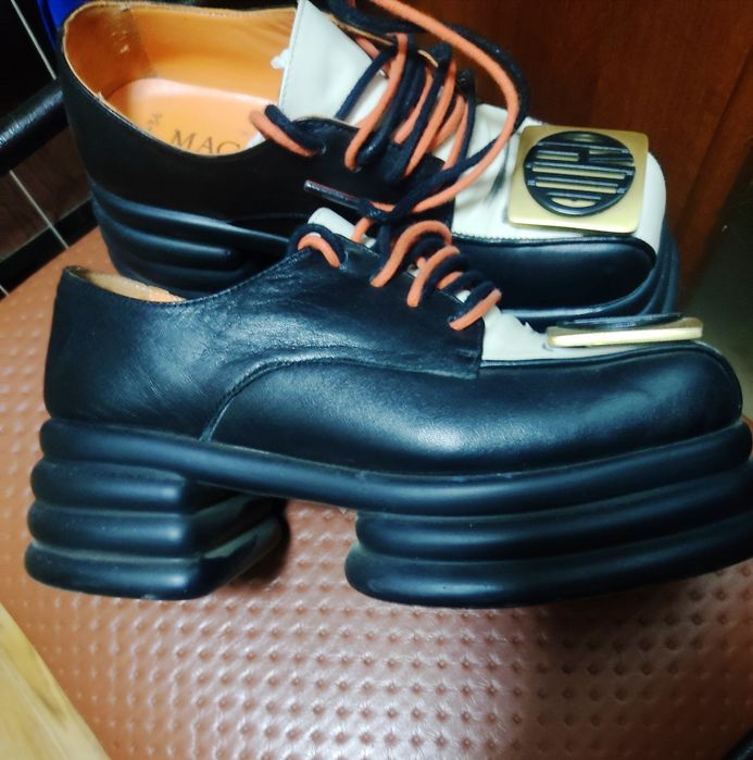 Продам стильные туфли- "леприконсы"