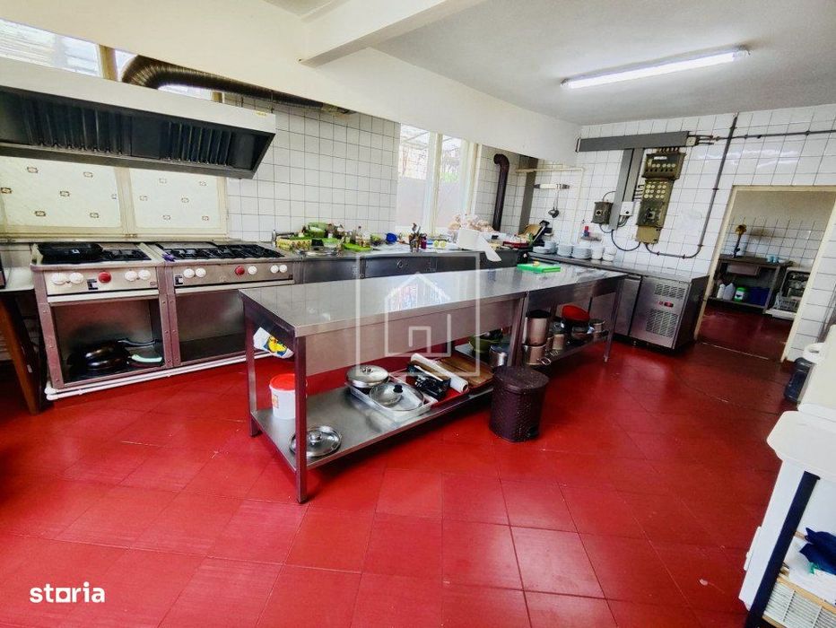 Afacere la cheie: Camin batrani 1143mp, Jacuzzi, Sauna, 0% Comision