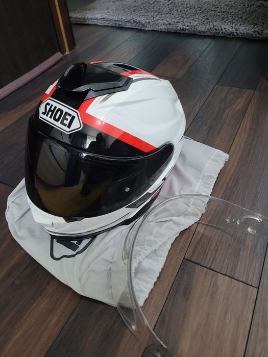 Vând casca Shoei GT Air 2