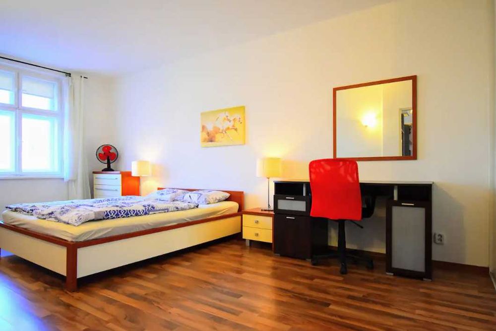 Дава се под наем Тристаен апартамент в Пловдив, Тракия - 78 кв.м за 335 € - Снимка #3