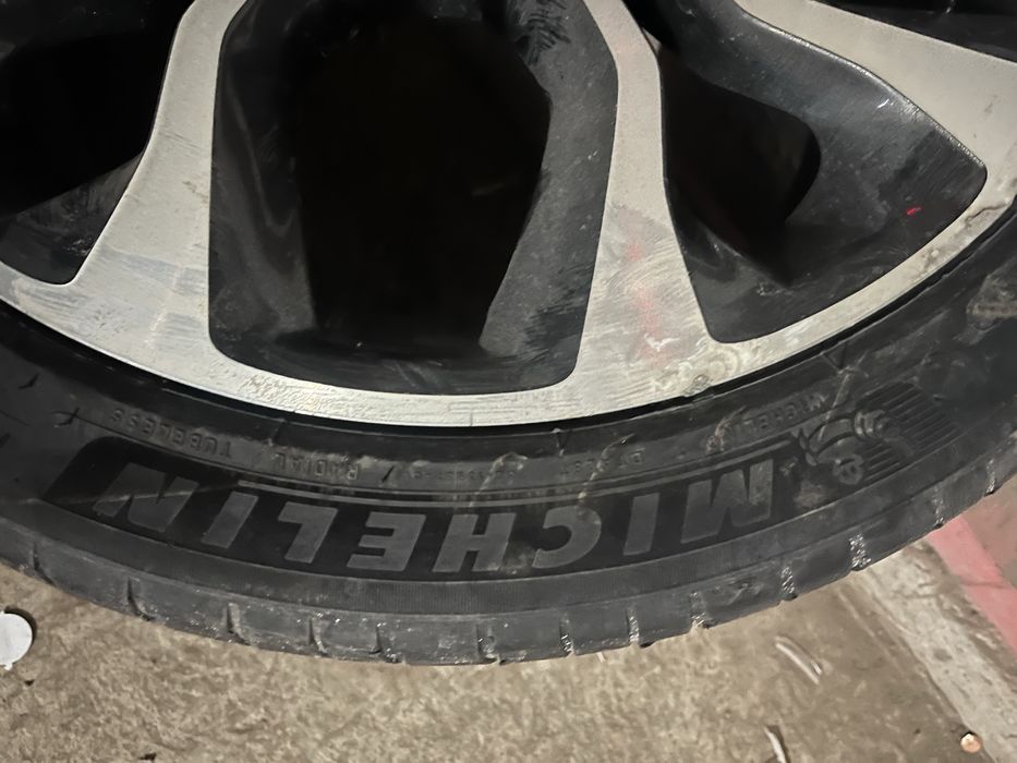 Продам колеса в сборе BMW