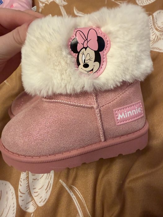 Продавам бебешки дрешки без забележки като нови!