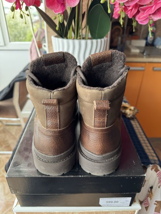 Vând Ghete din piele naturală IL Passo