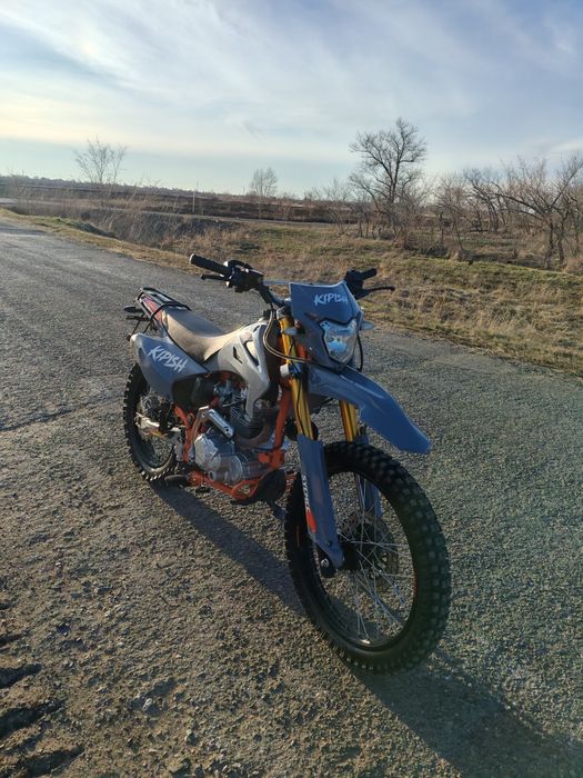 Продам эндуро почти новый