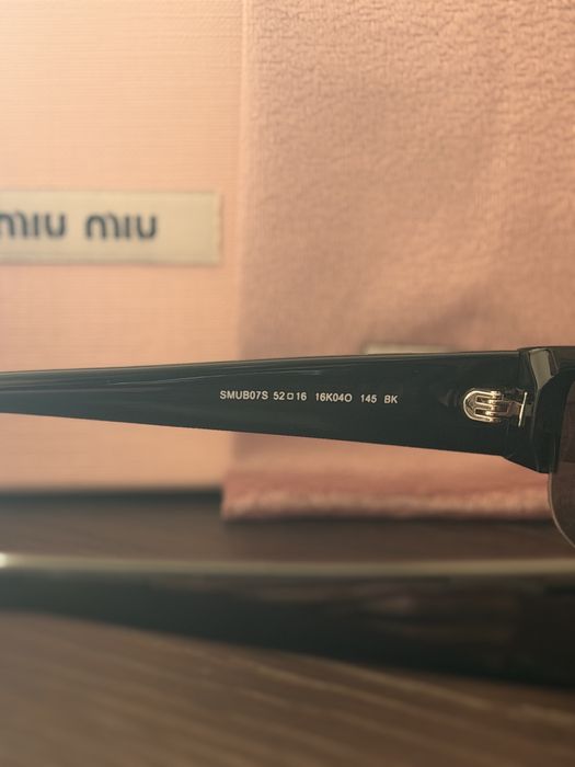 Слънчеви очила Miu Miu