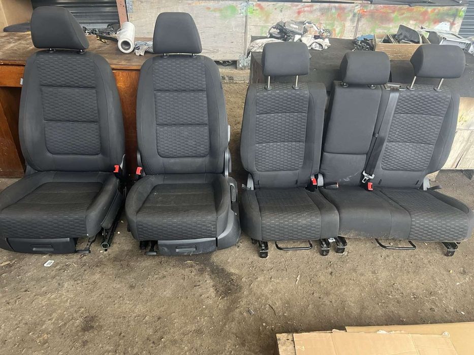 Салон плюшен плат за Vw Tiguan отлично състояние ном 785