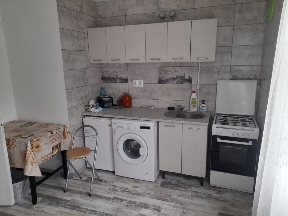 Inchiriez Garsoniera confort 1 sporit ( microapartament) in Suceava ,  zona Areni ,  Universitate