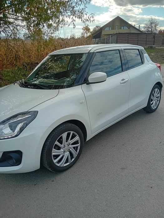 Suzuki Swift Hybrid 1.2 Grand Luxe+