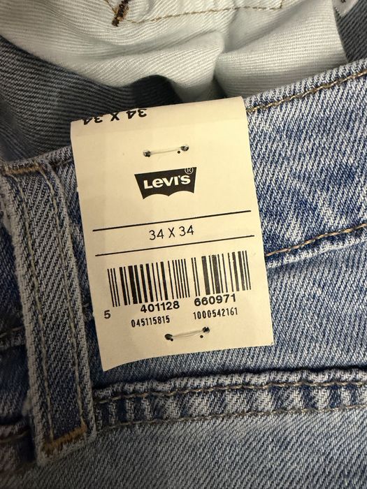 новые джинсы levis