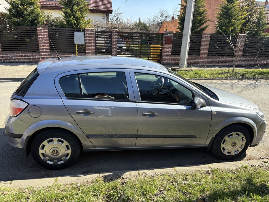 Opel Astra H 2004 1.4 benzina 90 hp