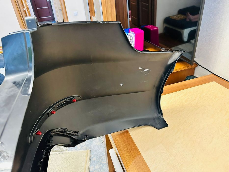 Продам задний бампер Skoda Superb!