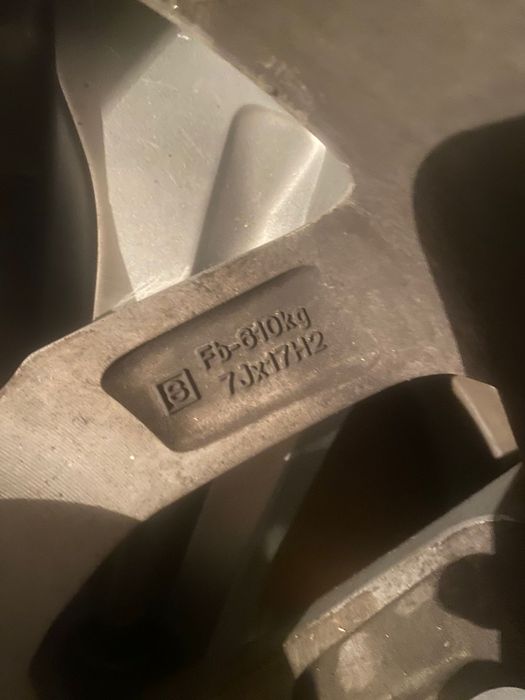 Продам диски 17 размер