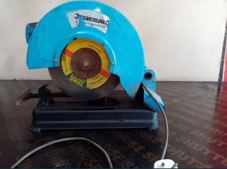 Пендула за метал, настолен циркуляр 220 волта перфектен