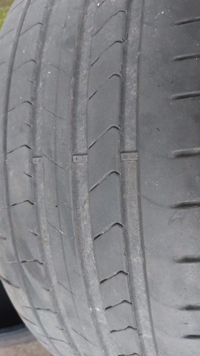 Anvelope 255 40 285 35 R21