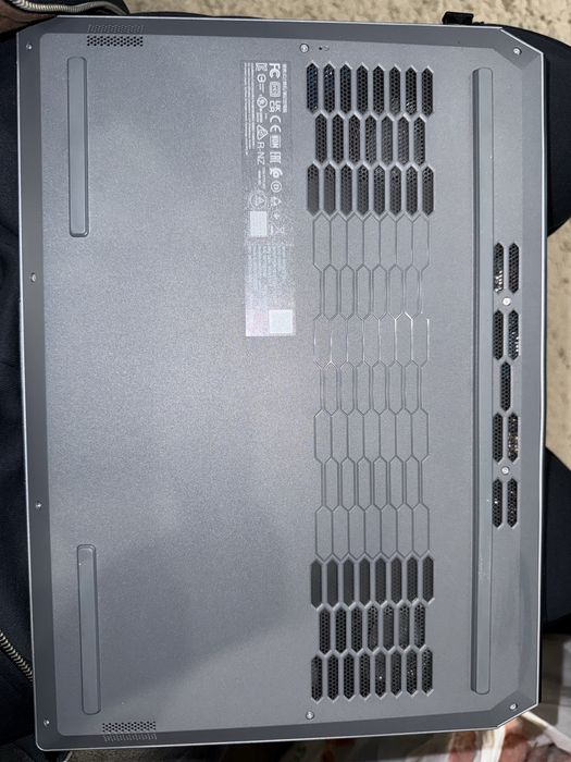 Продам игровой ноутбук Lenovo Loq