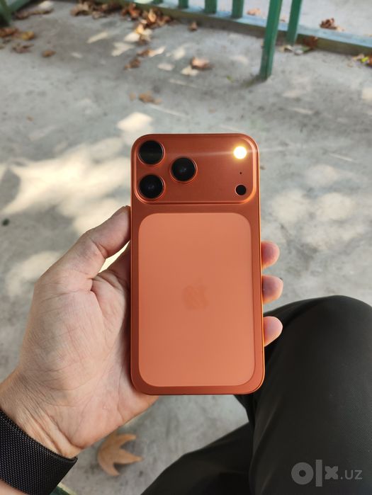 iPhone 11 17 pro qilingan