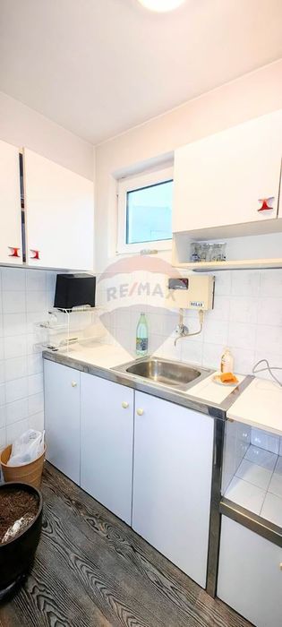 Офис за продажба Червен площад, гр.Варна ЙГ