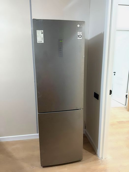 Холодильник LG Inverter