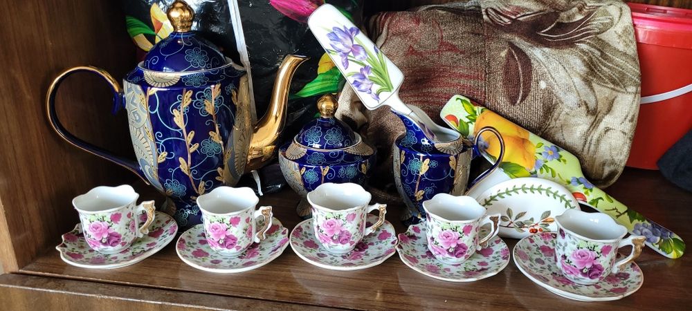 Продам чайный сервиз
