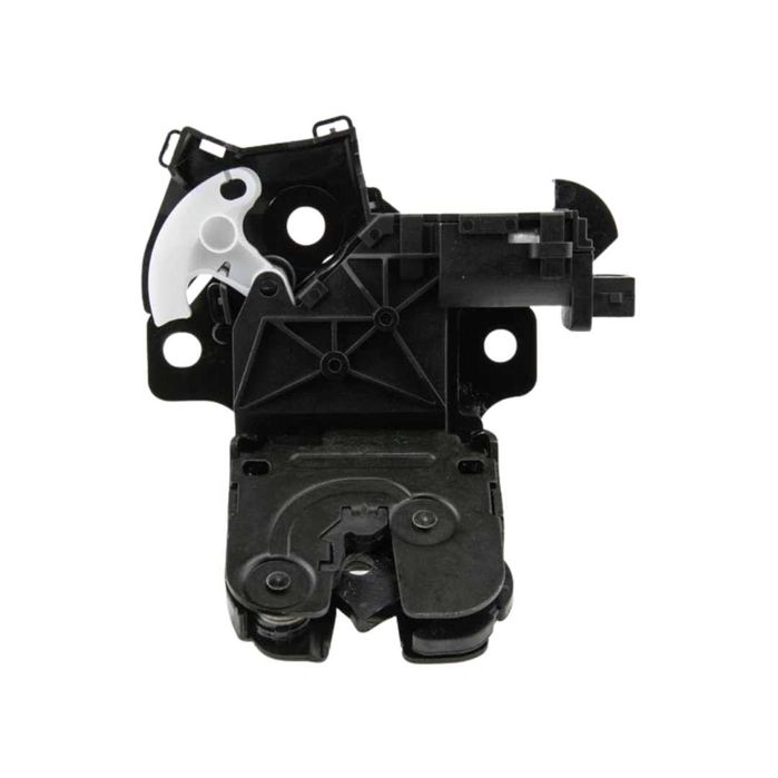 Брава за багажник AUDI A3 8P 5вр. A4 B7 A6 C6 AVANT Q7 4L 8P4827505A