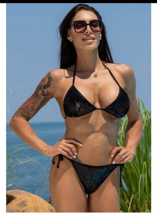 Costum de baie  luxury cu paiete negre