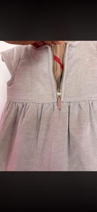 Burberry оригинален сукман за 6 месеца