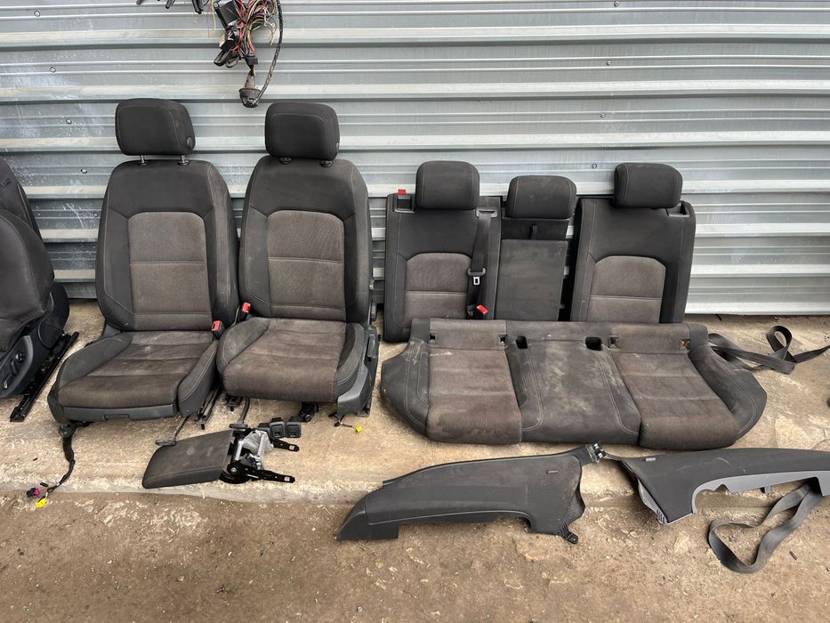 Салон за VW Passat B8 комби плат ном 2707