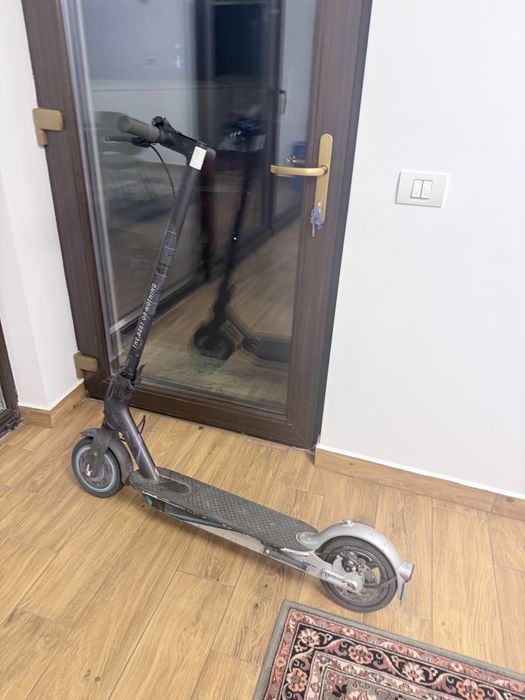 Xiaomi mercedes amg  trotineta electrica