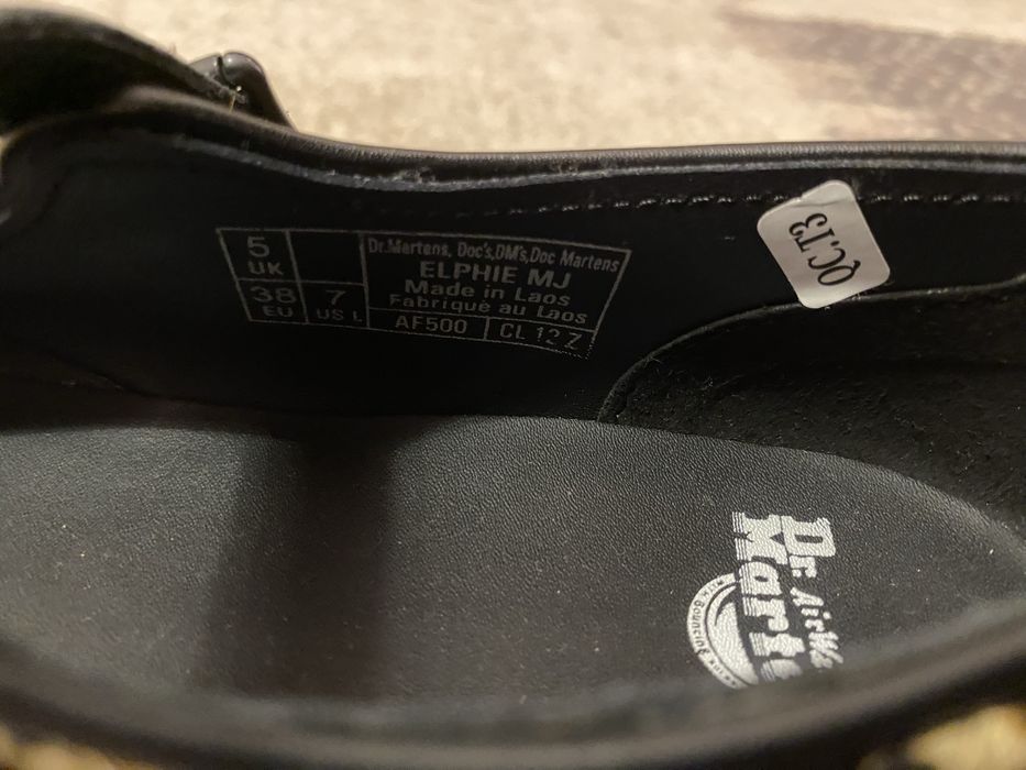 Dr. Martens Leopard Mary Jeans