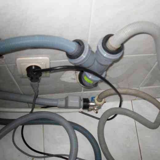 Установка посудомоечных машин