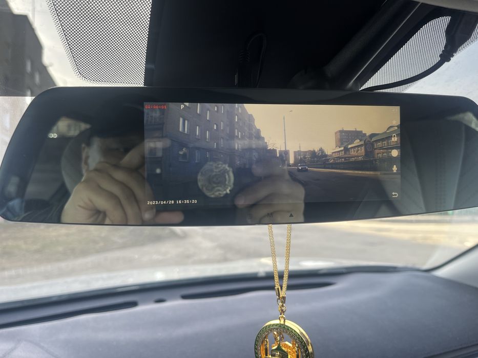 Продам зеркало видеорегистратор