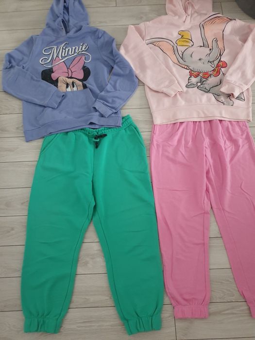 Hanorac cu gluga+pantaloni de trening M/L