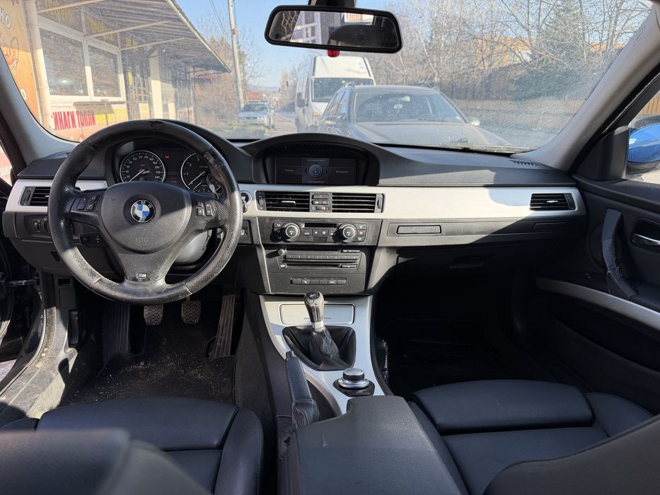 BMW 318i e91 НА ЧАСТИ