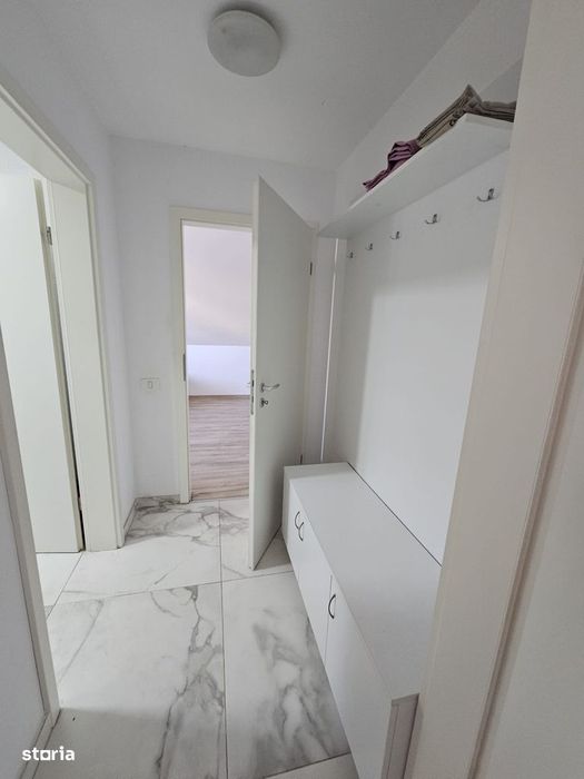 Apartament 2 camere decomandat Complex Studentesc - loc de parcare !!