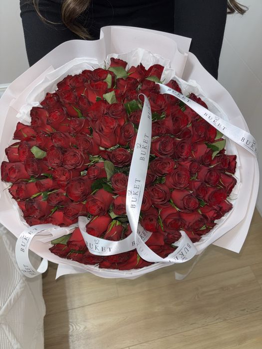 Продам 101 розу