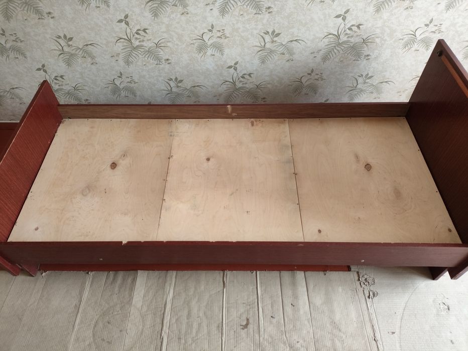 Продам   кровати